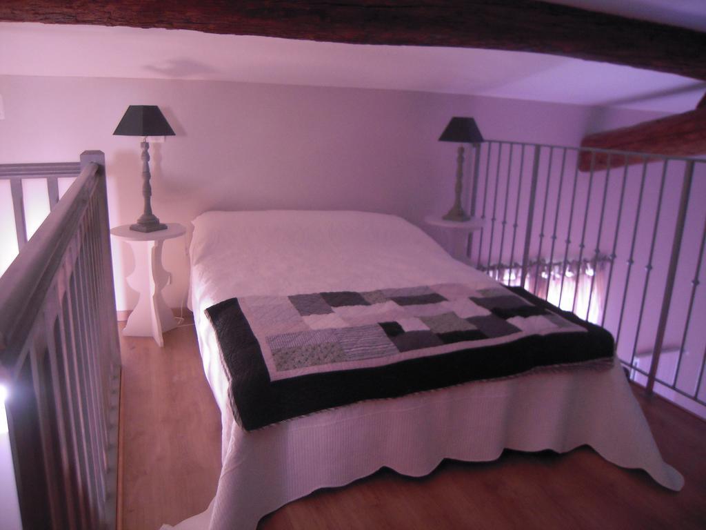 La Gourgasse Vieille Hotell Béziers Rum bild